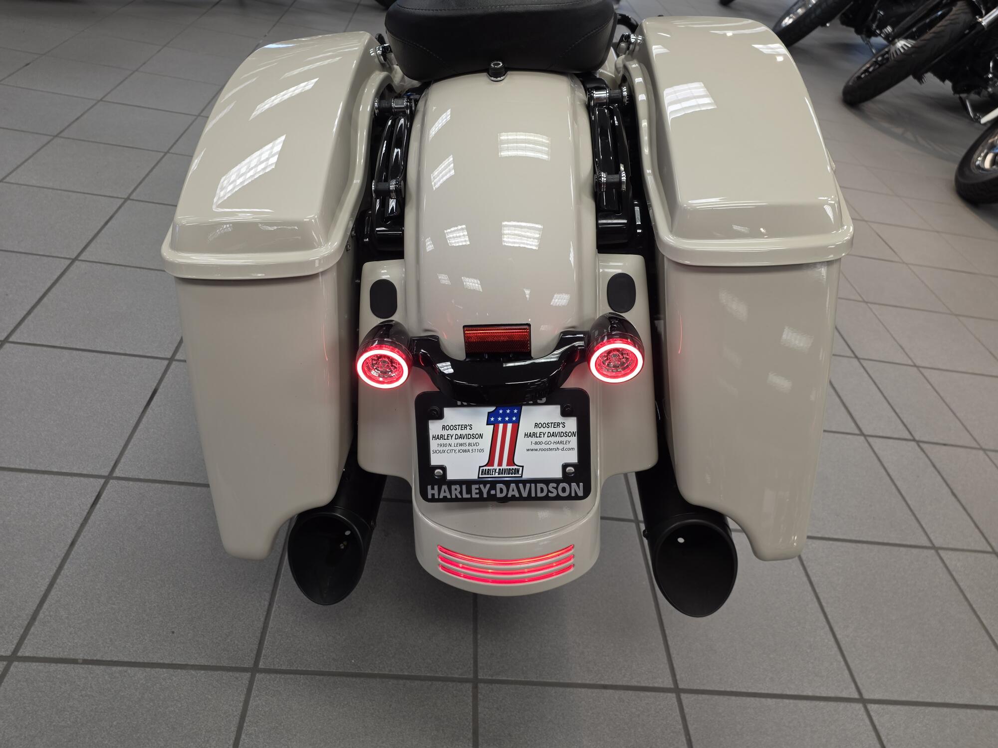 FLHXS 2022 Street Glide® Special, photo 19