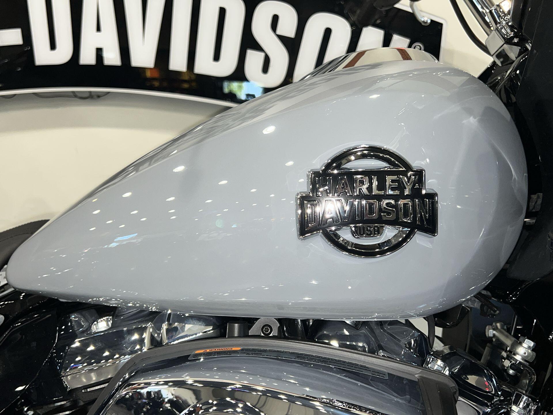 2026 Harley-Davidson® Road Glide Limited FLTRXL, photo 5