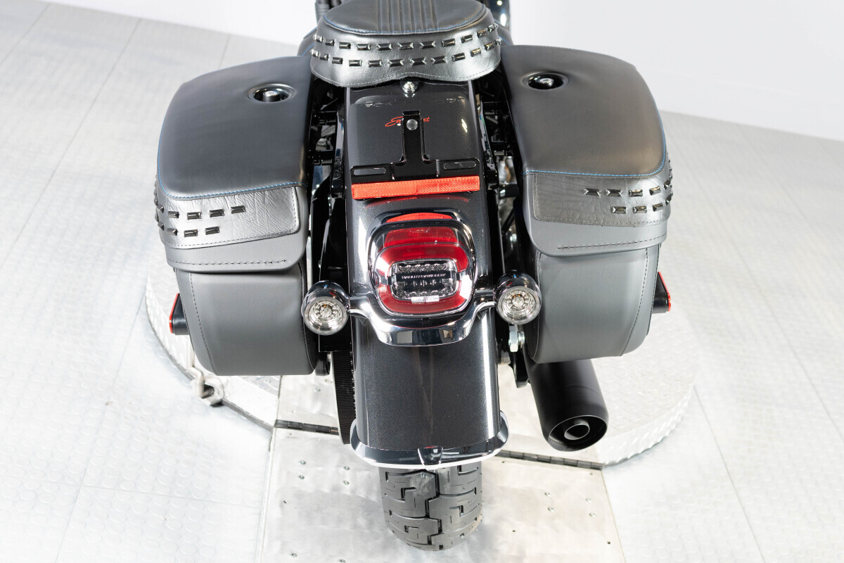 2026 Harley-Davidson® Heritage Classic FLHC, photo 9
