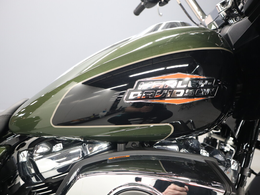 2026 Harley-Davidson® Road Glide™ FLTRX, photo 15