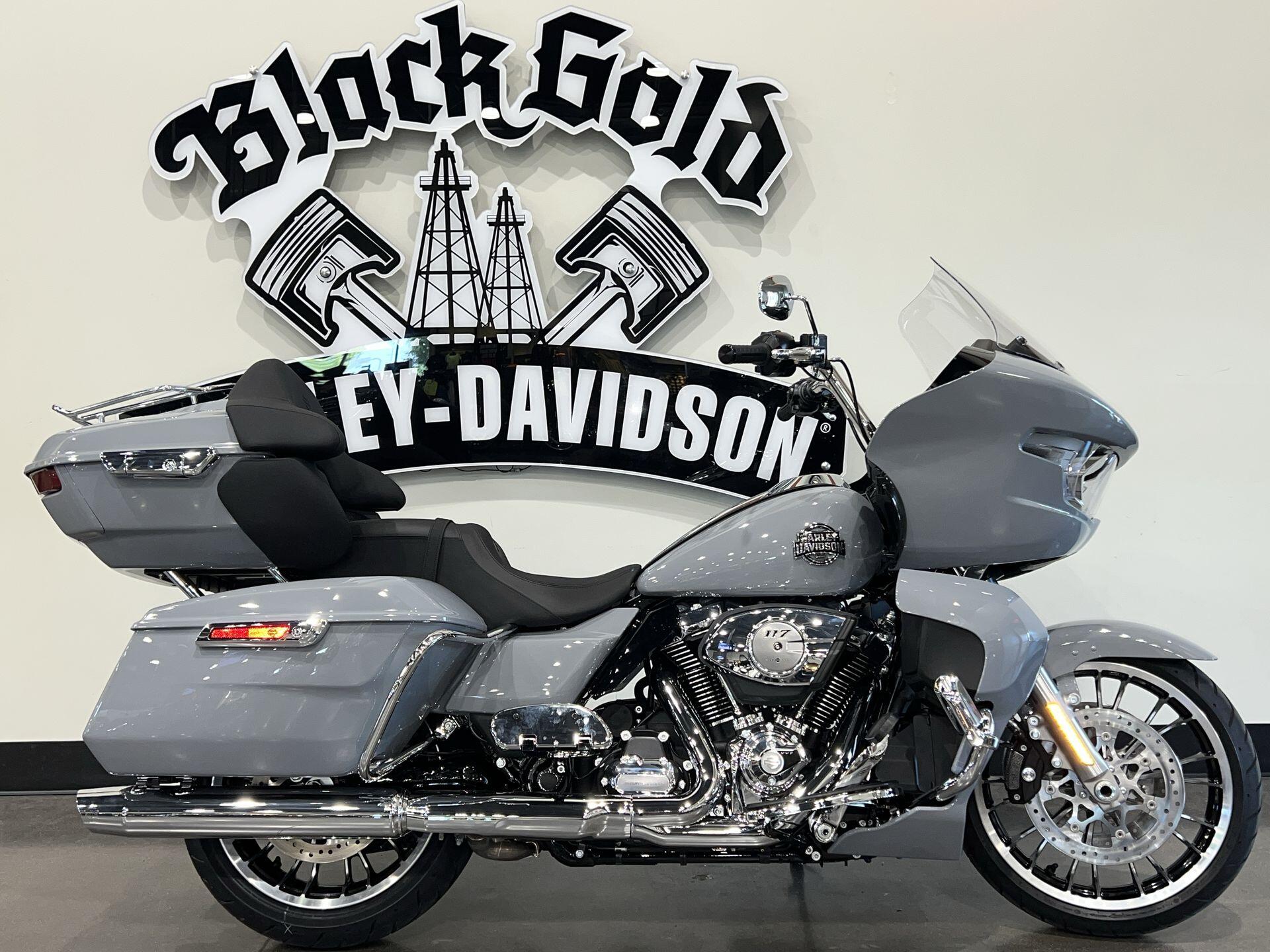 2026 Harley-Davidson® Road Glide Limited FLTRXL