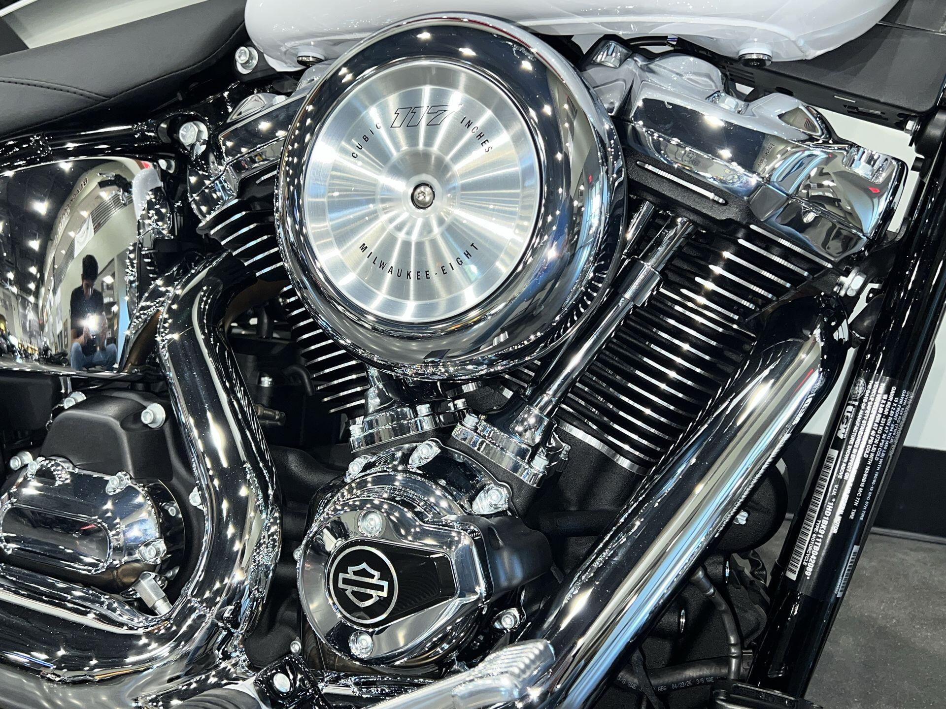 2026 Harley-Davidson® Super Glide® FXD, photo 4