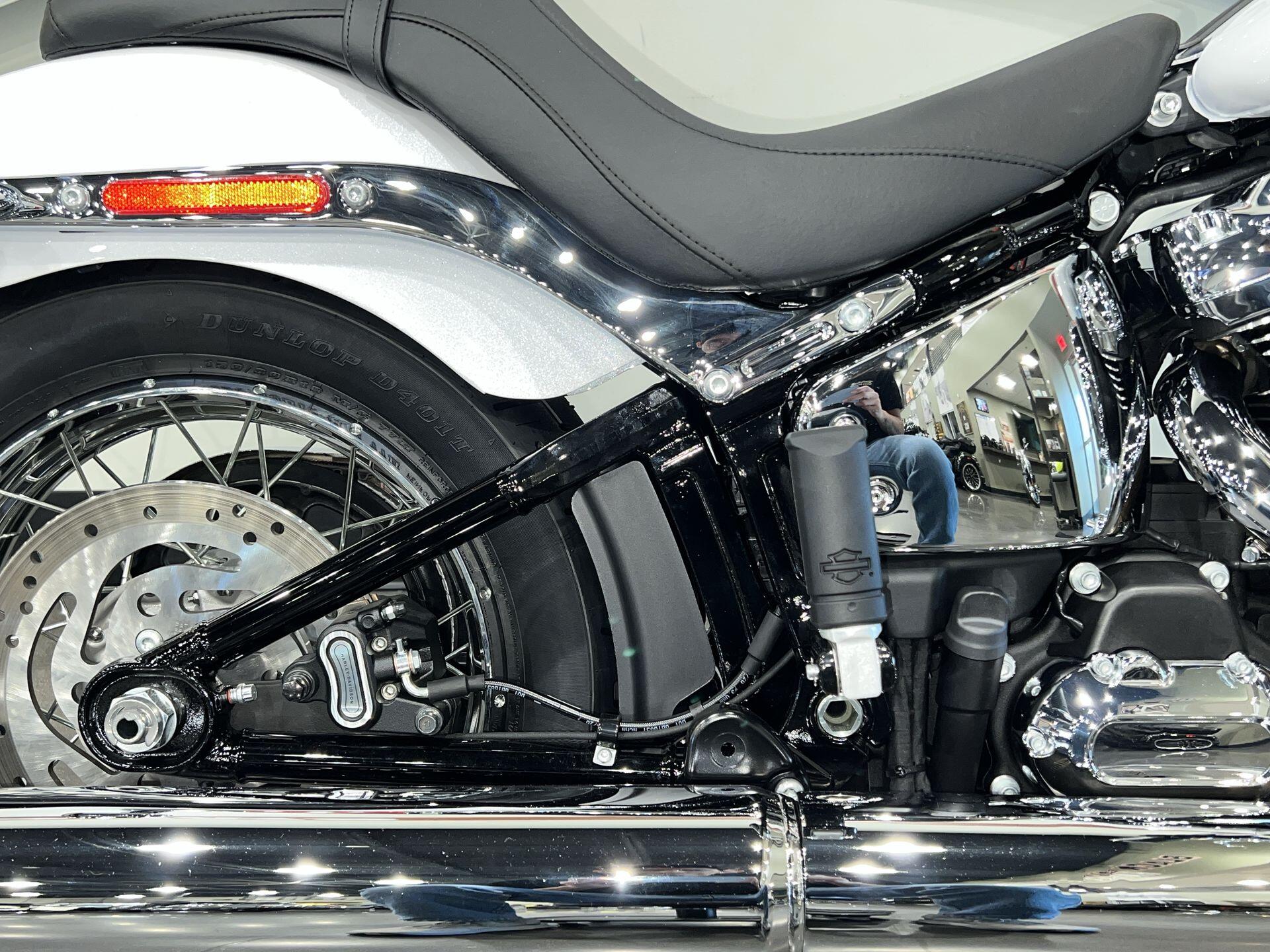 2026 Harley-Davidson® Super Glide® FXD, photo 7