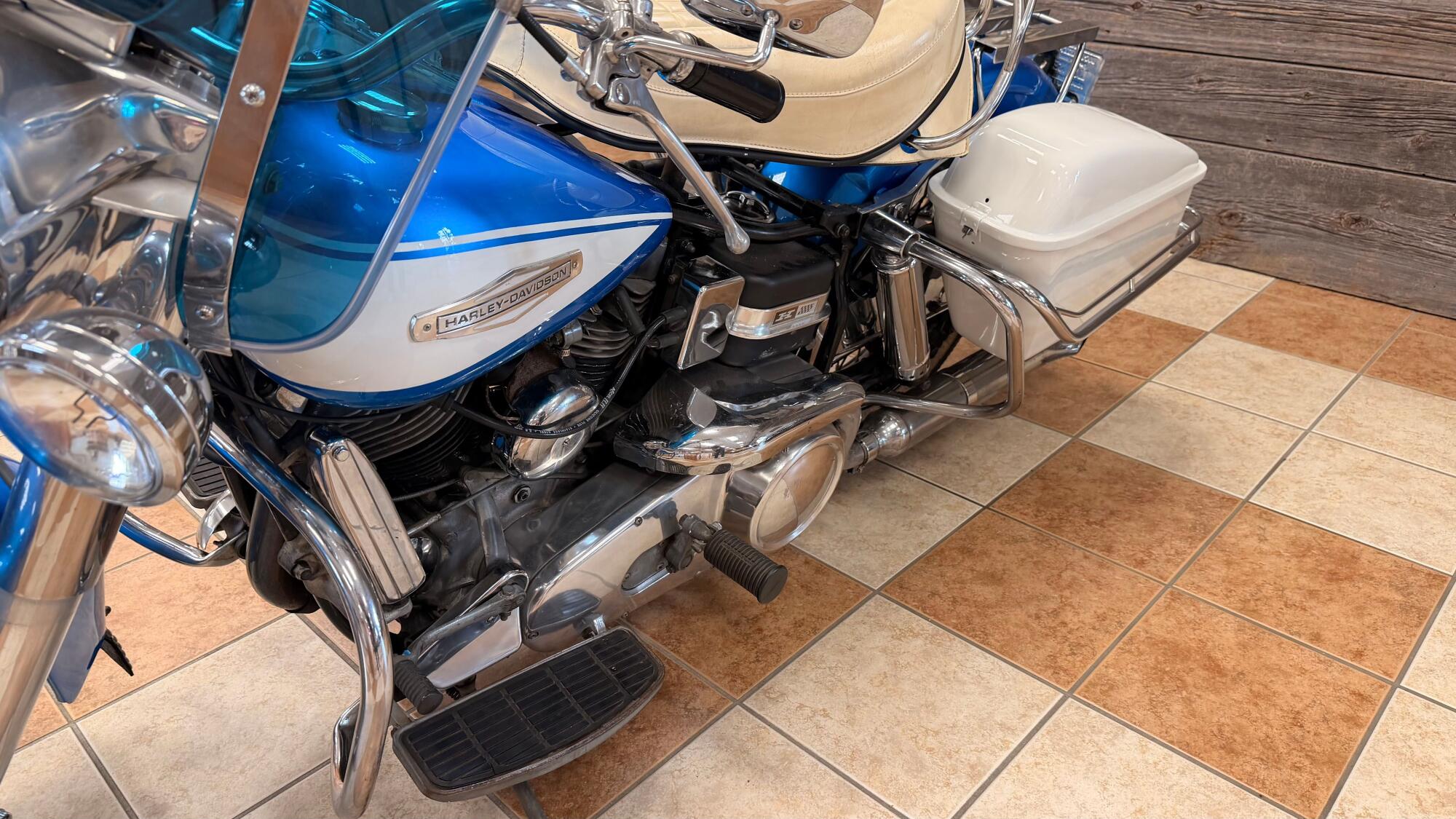 1967 Harley-Davidson® Electra Glide®, photo 13