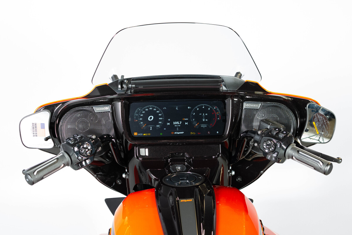 2026 Harley-Davidson® CVO Street Glide Limited FLHXLSE, photo 33