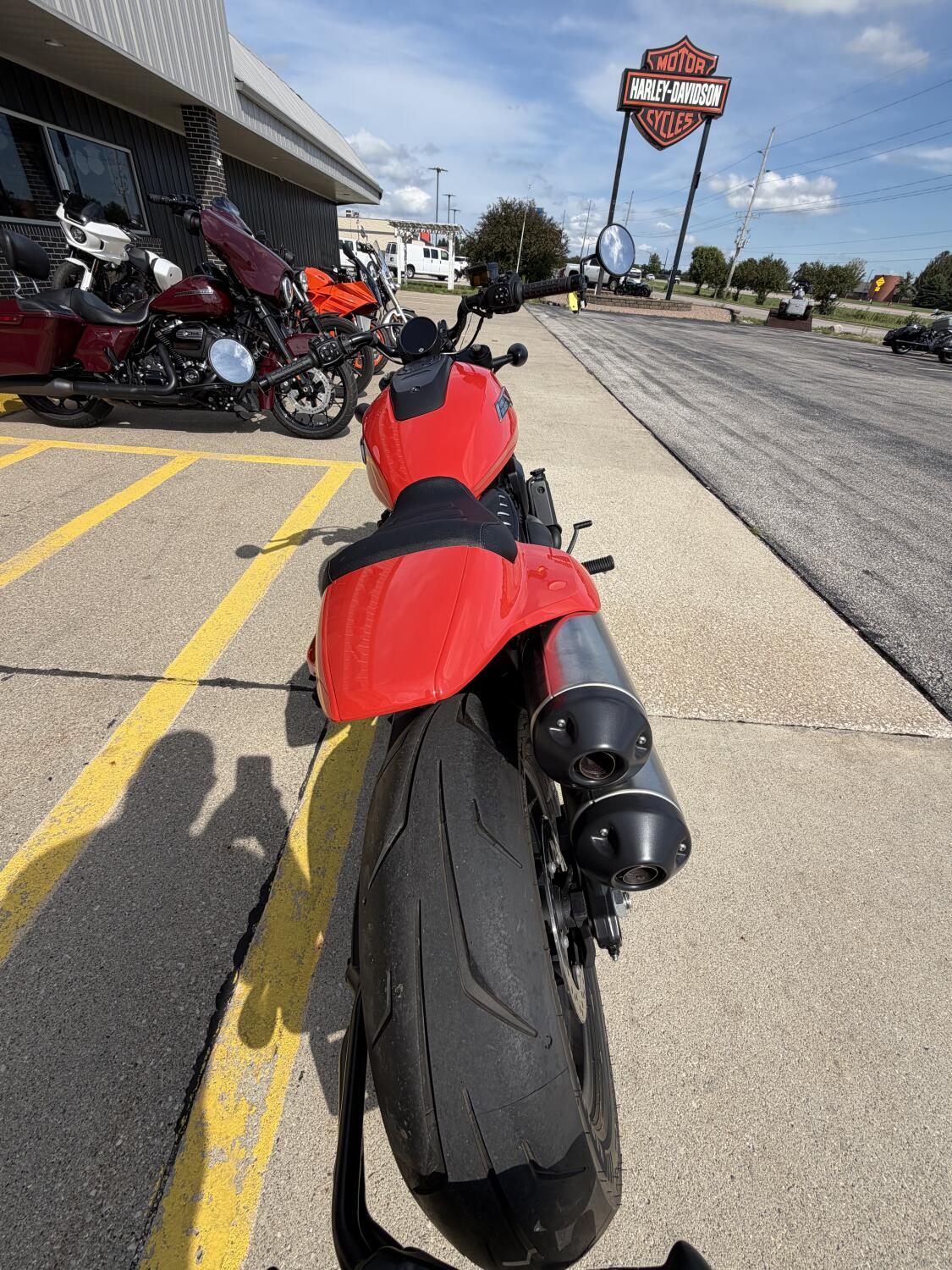 2026 Harley-Davidson® Sportster® S Blood Orange Black Trim, photo 8