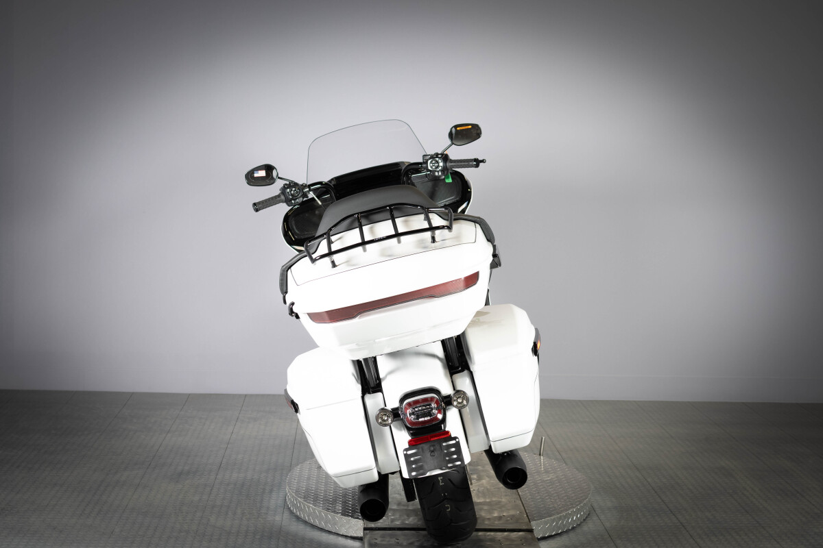 2026 Harley-Davidson® Road Glide Limited FLTRXL, photo 7