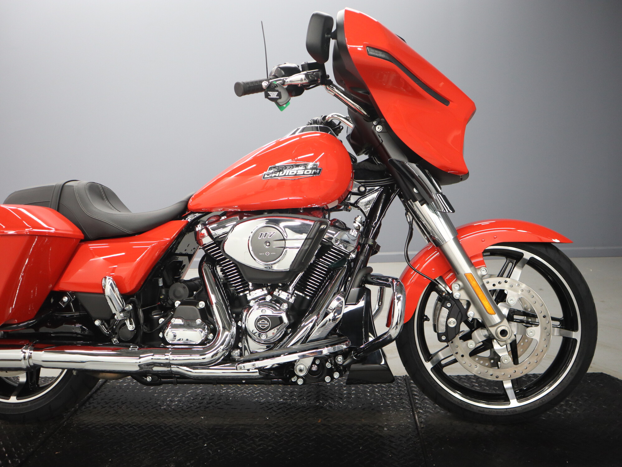 2026 Harley-Davidson® Street Glide® FLHX, photo 13