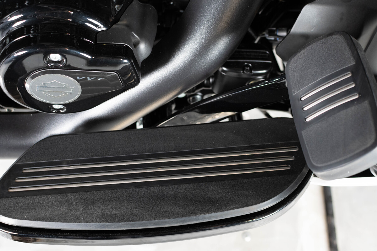 2026 Harley-Davidson® Road Glide Limited FLTRXL, photo 17