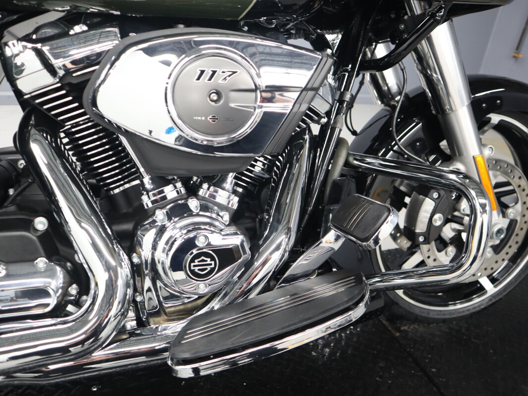 2026 Harley-Davidson® Road Glide™ FLTRX, photo 17
