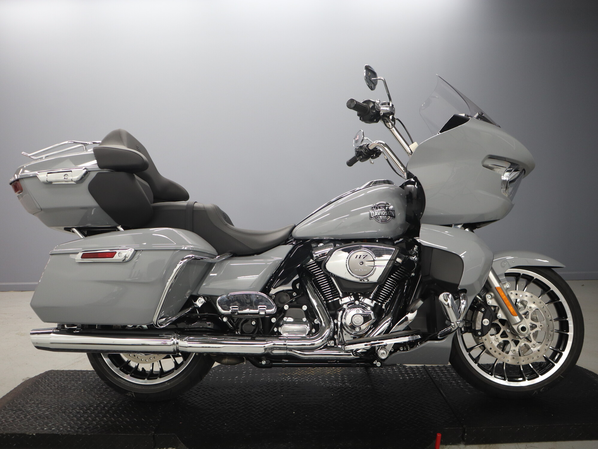2026 Harley-Davidson® Road Glide Limited FLTRXL