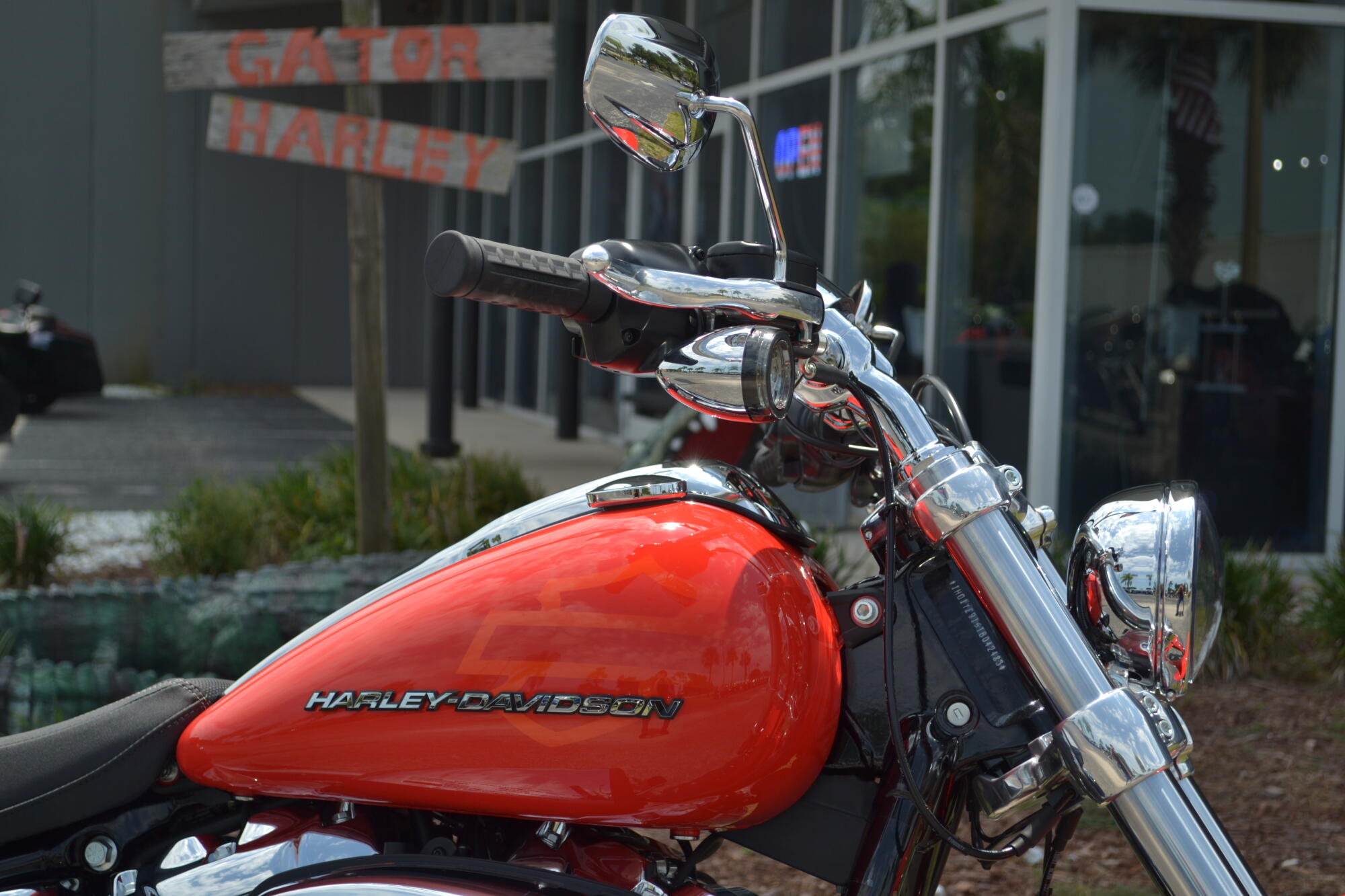 2026 Harley-Davidson® Breakout® Blood Orange - FXBR, photo 3