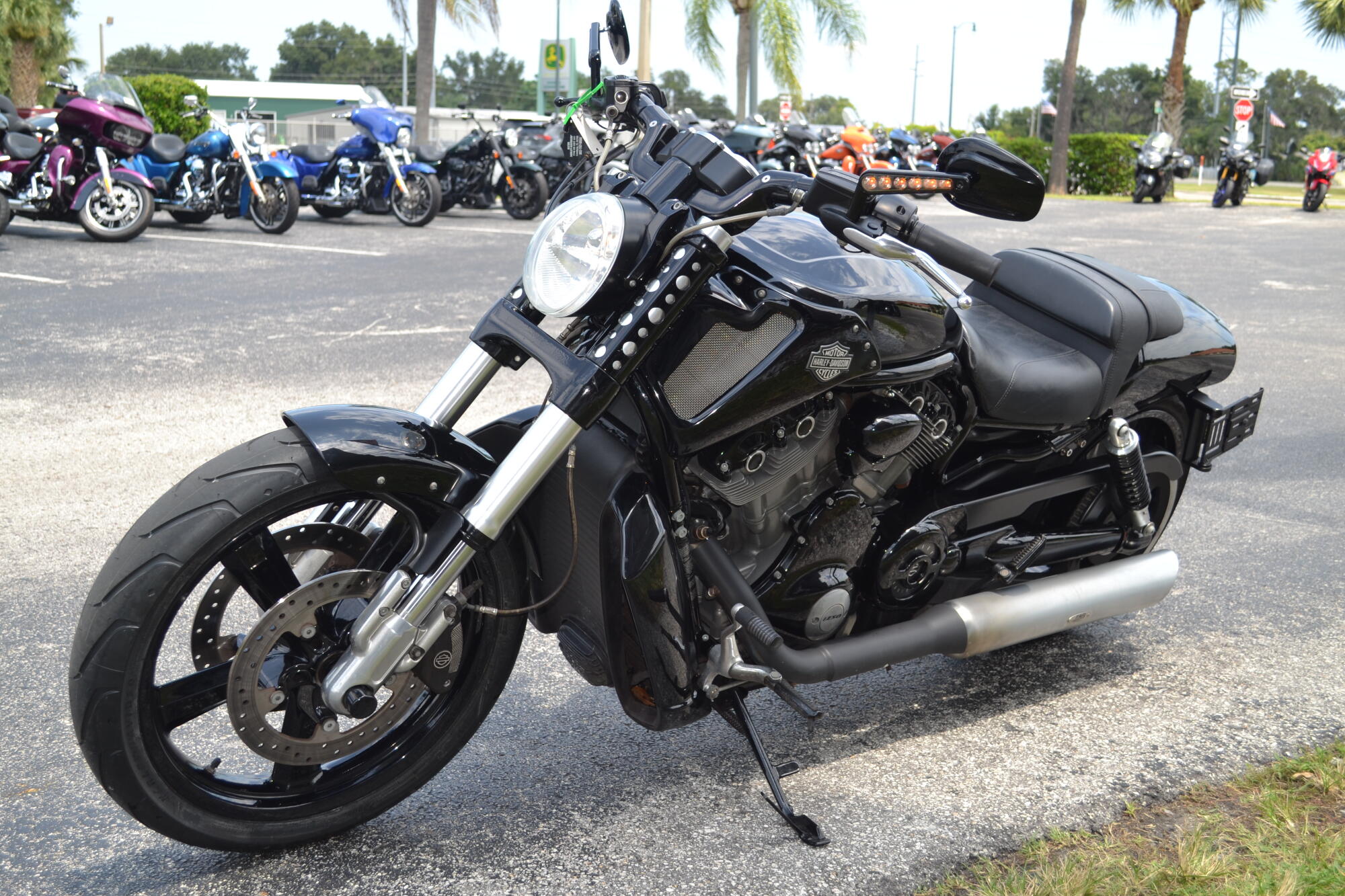 2011 Harley-Davidson® V-Rod Muscle® - VRSCF, photo 18