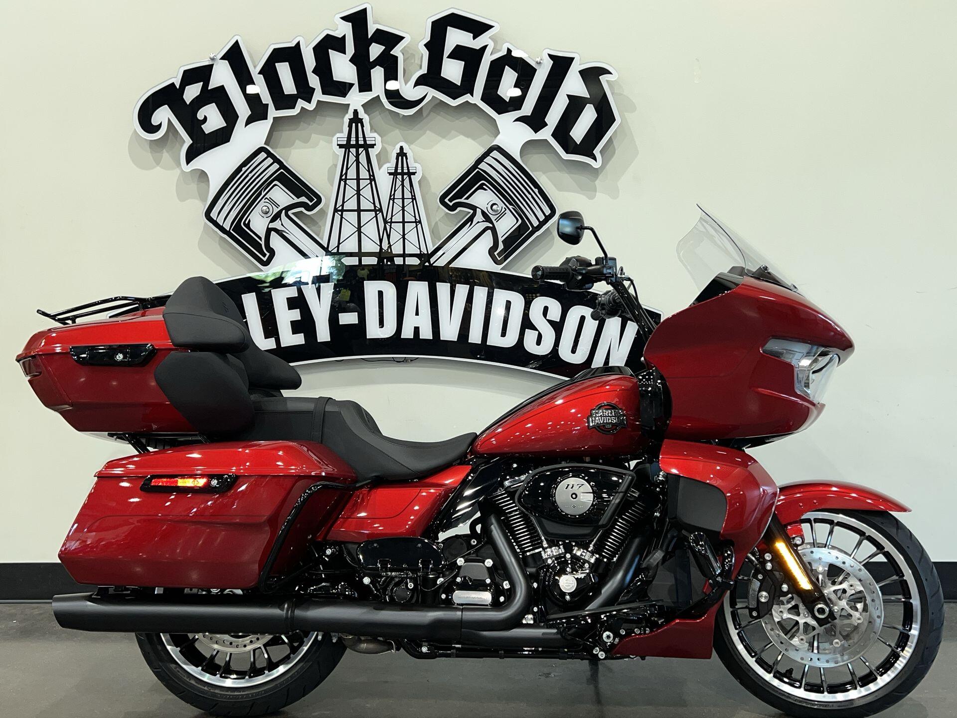 2026 Harley-Davidson® Road Glide Limited FLTRXL