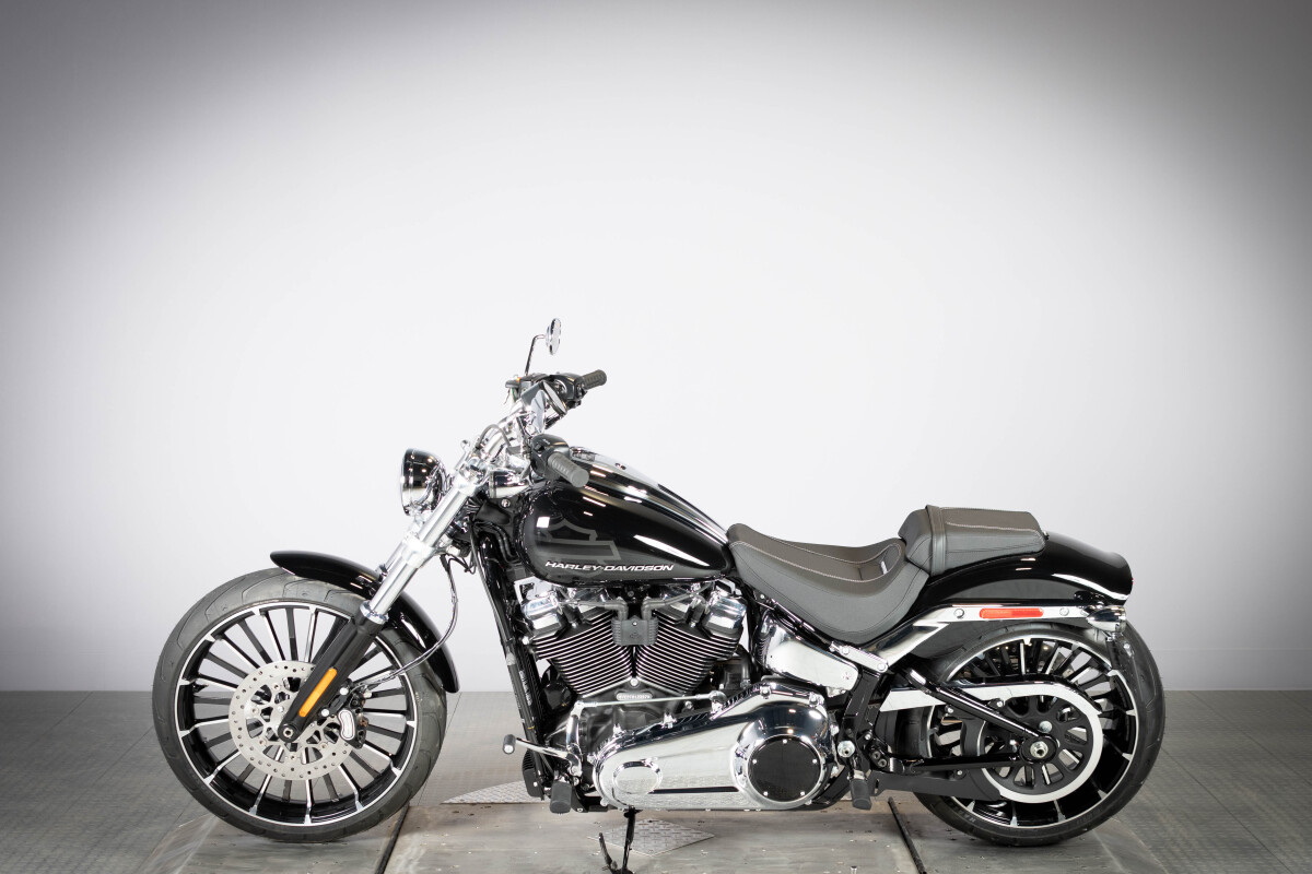 2026 Harley-Davidson® Breakout™ FXBR, photo 16