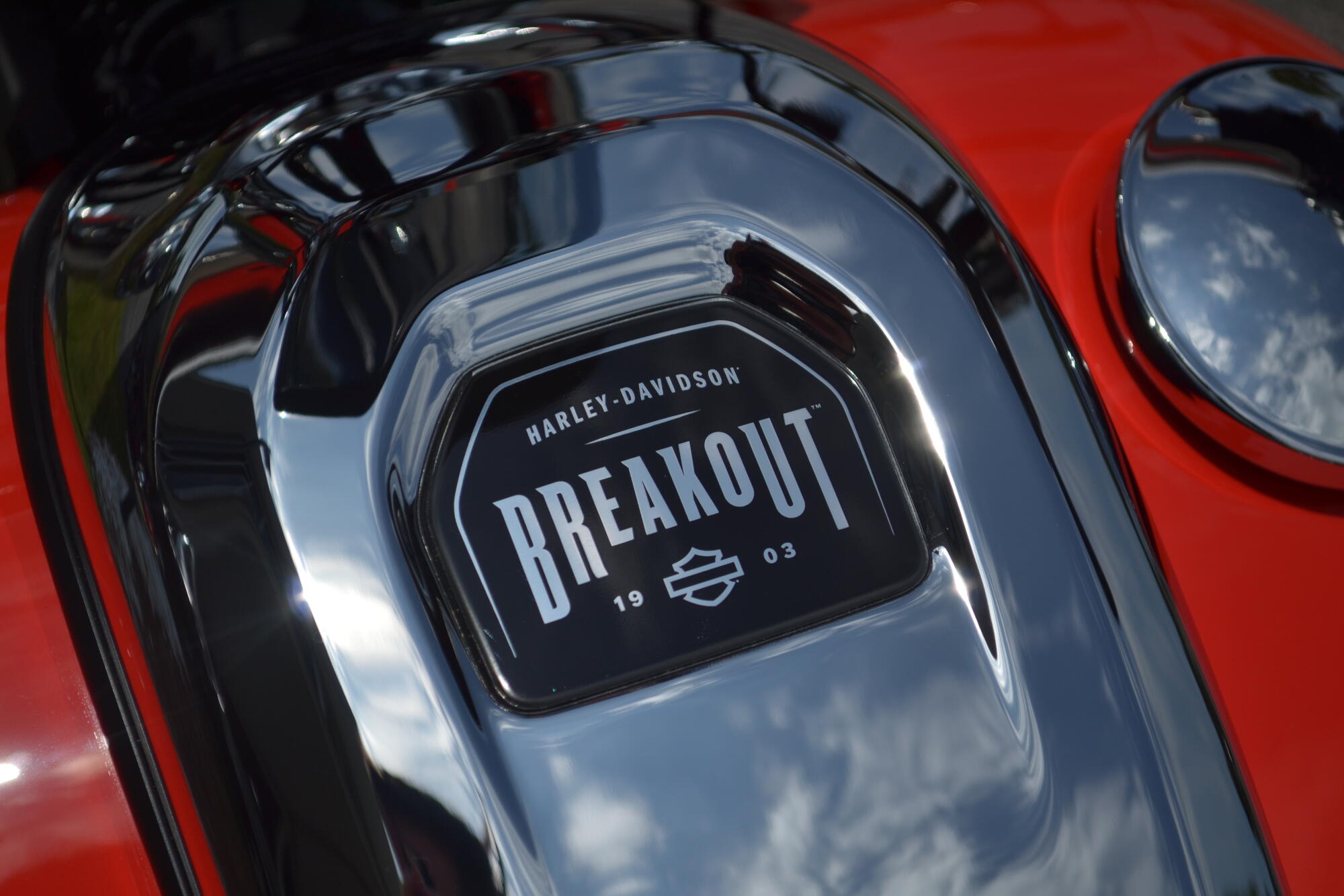2026 Harley-Davidson® Breakout® Blood Orange - FXBR, photo 10