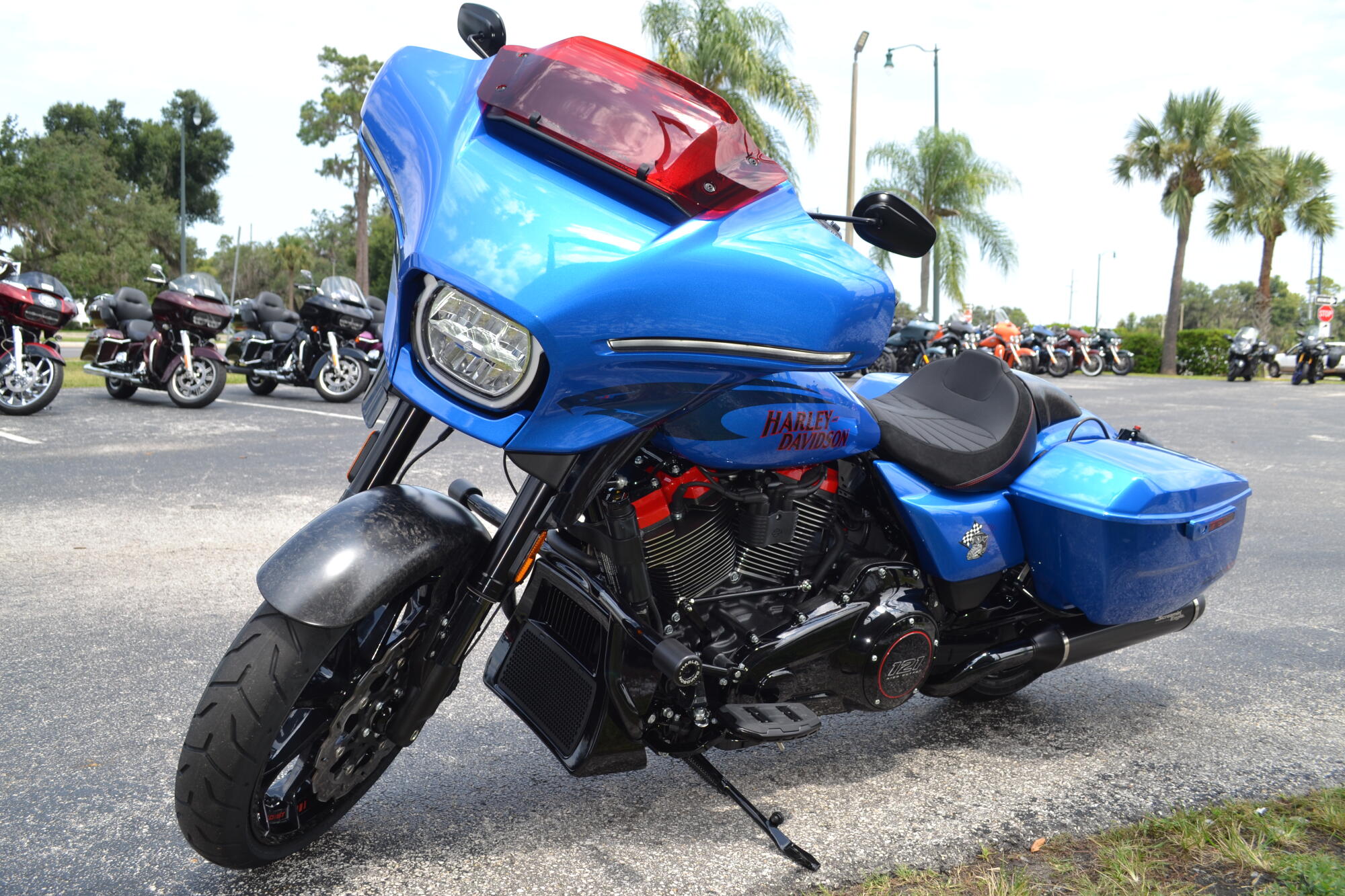 2026 Harley-Davidson® CVO Street Glide ST Electric Coast - FLHXSTSE, photo 24