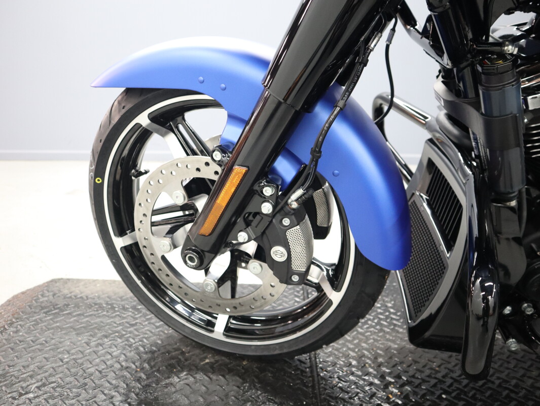2026 Harley-Davidson® Road Glide™ FLTRX, photo 23