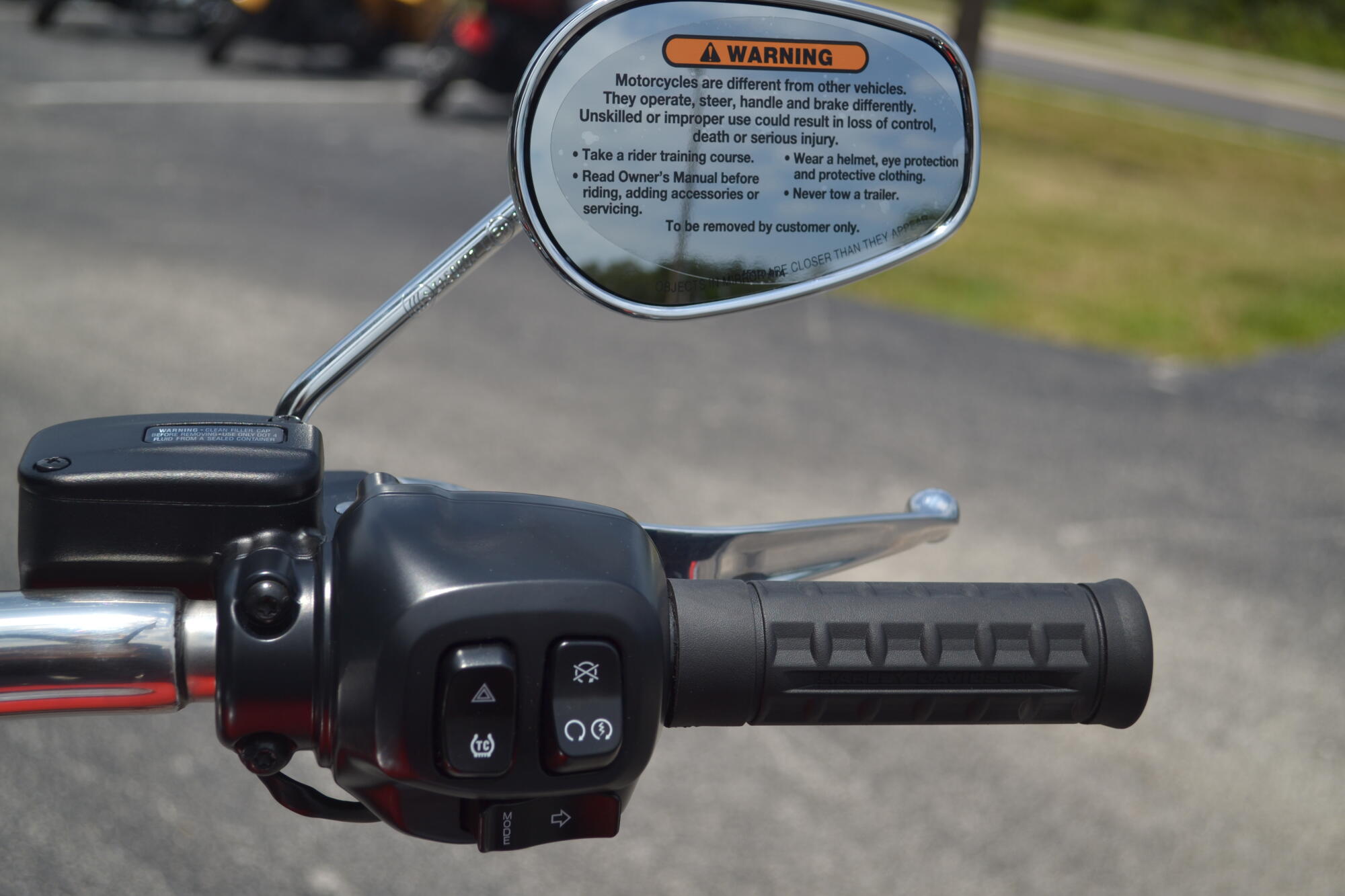 2026 Harley-Davidson® Breakout® Blood Orange - FXBR, photo 13