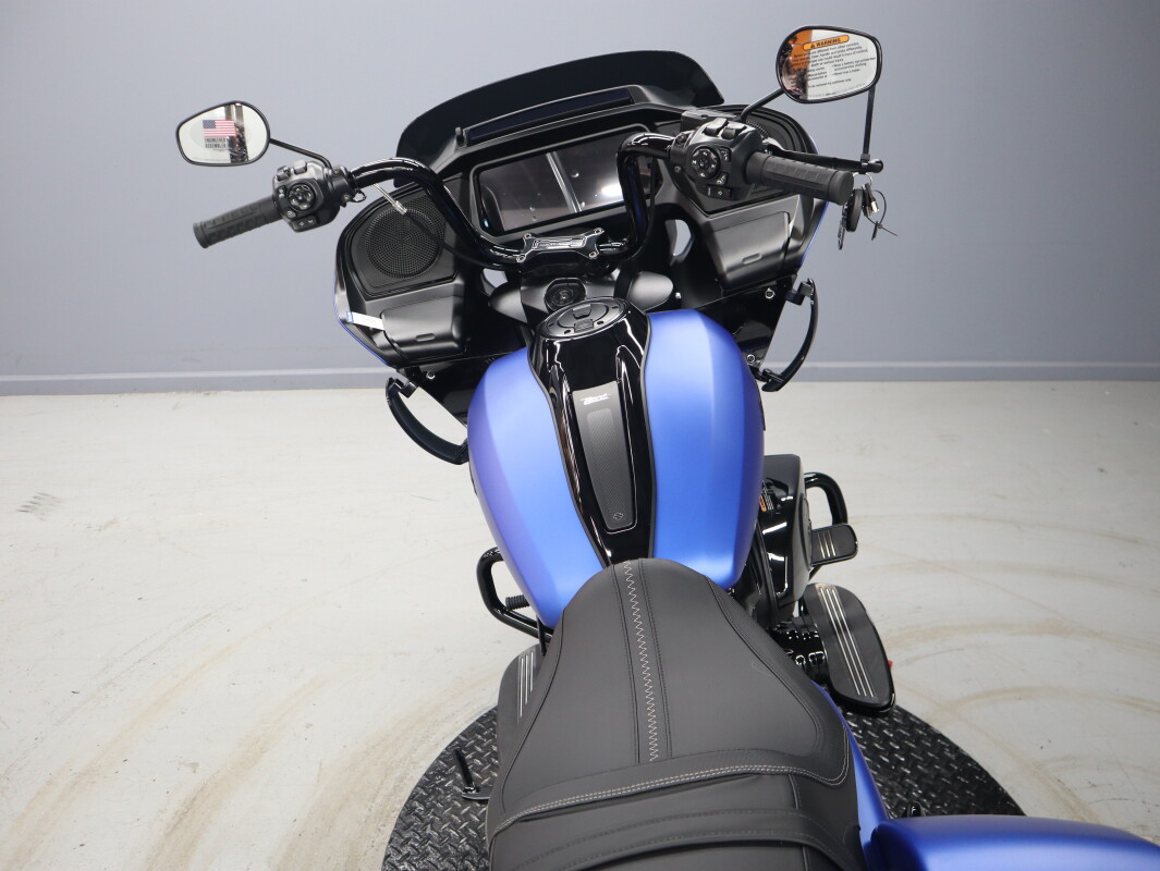 2026 Harley-Davidson® Road Glide™ FLTRX, photo 9