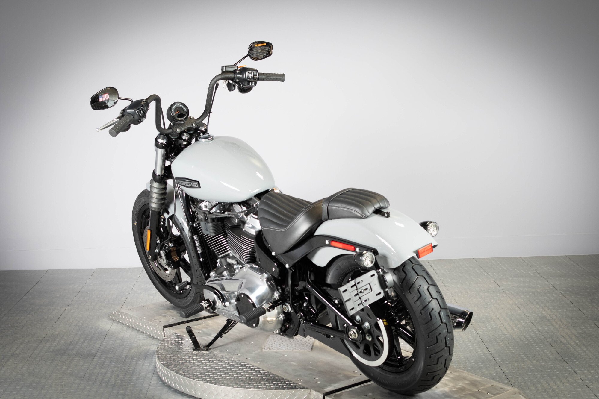 2026 Harley-Davidson® Street Bob® FXBB, photo 23