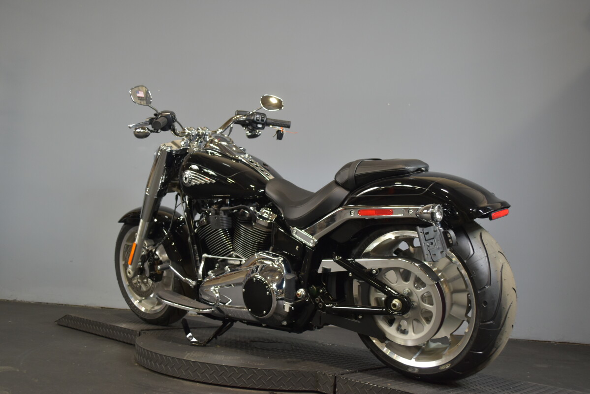 2026 Harley-Davidson® Fat Boy® FLFB, photo 5