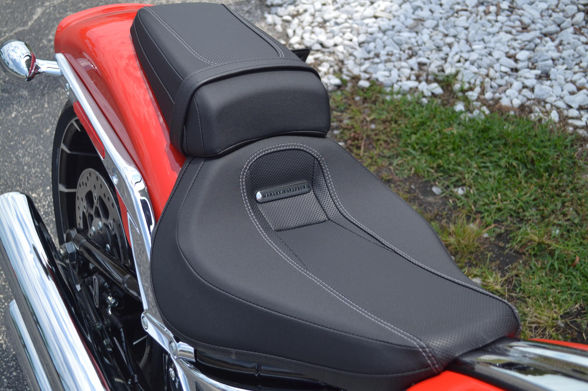 2026 Harley-Davidson® Breakout® Blood Orange - FXBR, photo 23