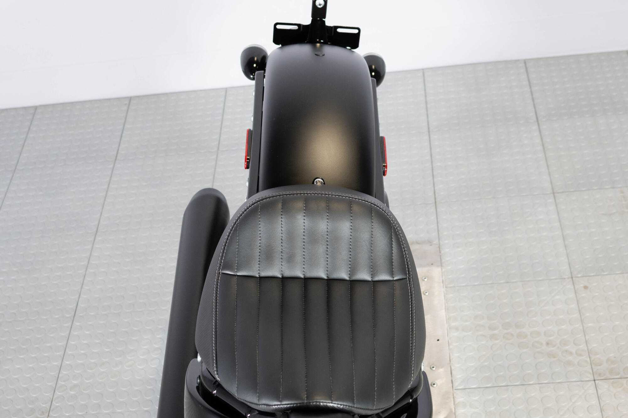 2026 Harley-Davidson® Deadwood™ FLHD, photo 14