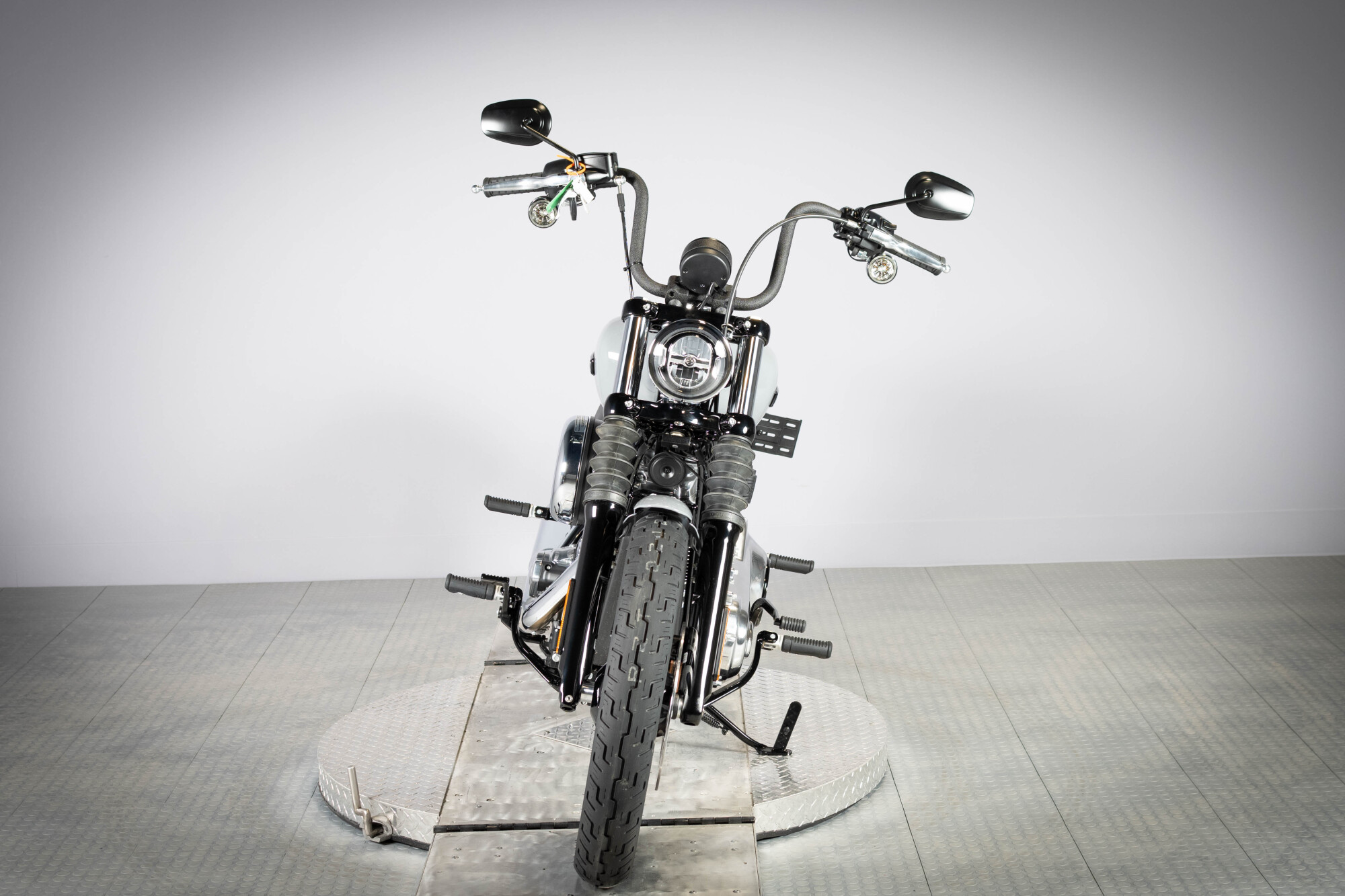 2026 Harley-Davidson® Street Bob® FXBB, photo 11
