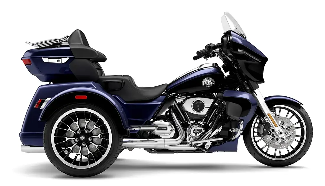 2026 Harley-Davidson® Street Glide 3 Limited Purple Abyss / Vivid Black Chrome Trim