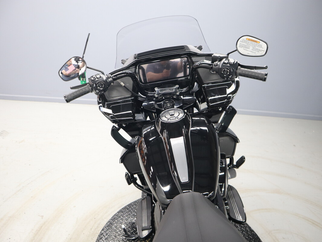 2026 Harley-Davidson® Road Glide Limited FLTRXL, photo 31