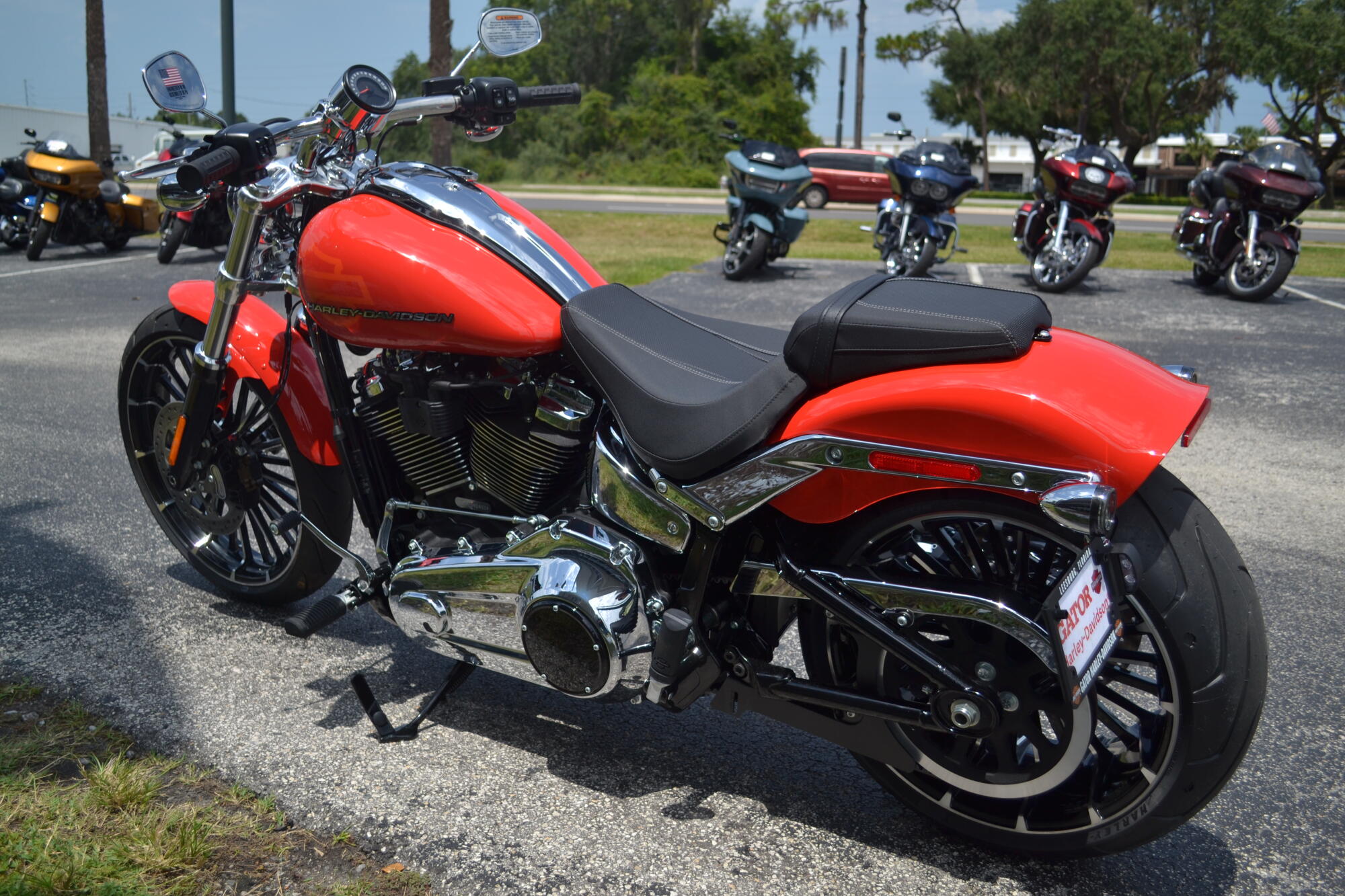 2026 Harley-Davidson® Breakout® Blood Orange - FXBR, photo 14