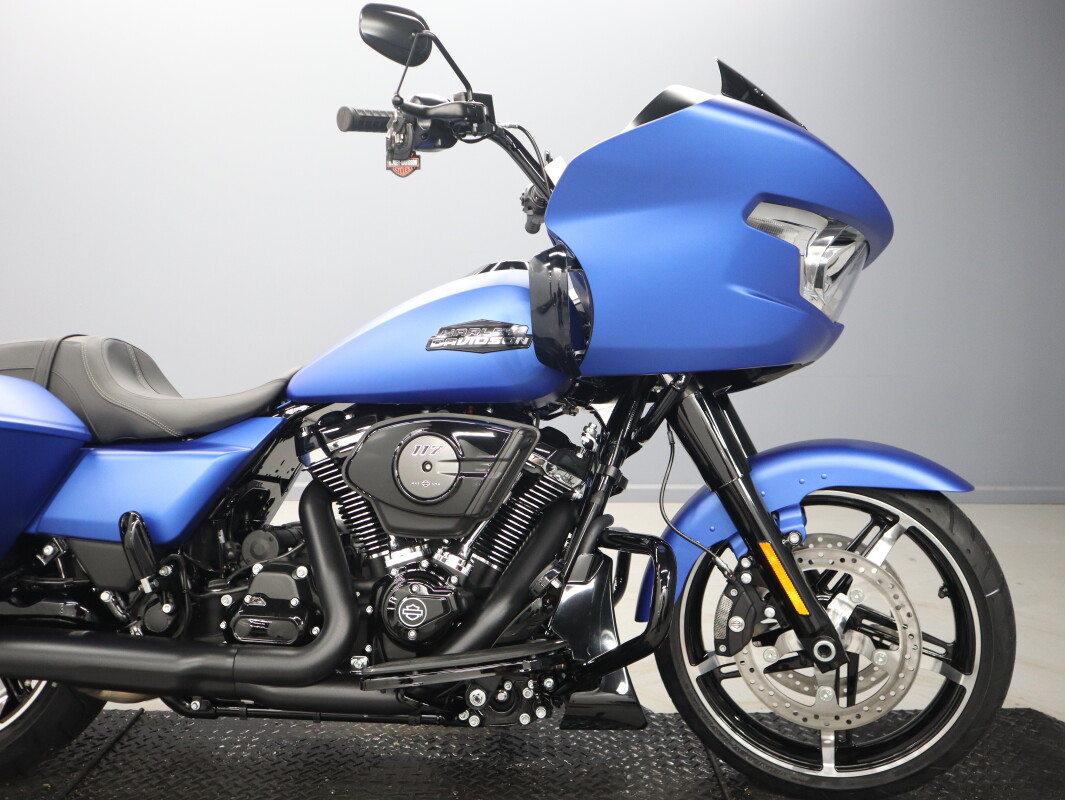 2026 Harley-Davidson® Road Glide™ FLTRX, photo 11