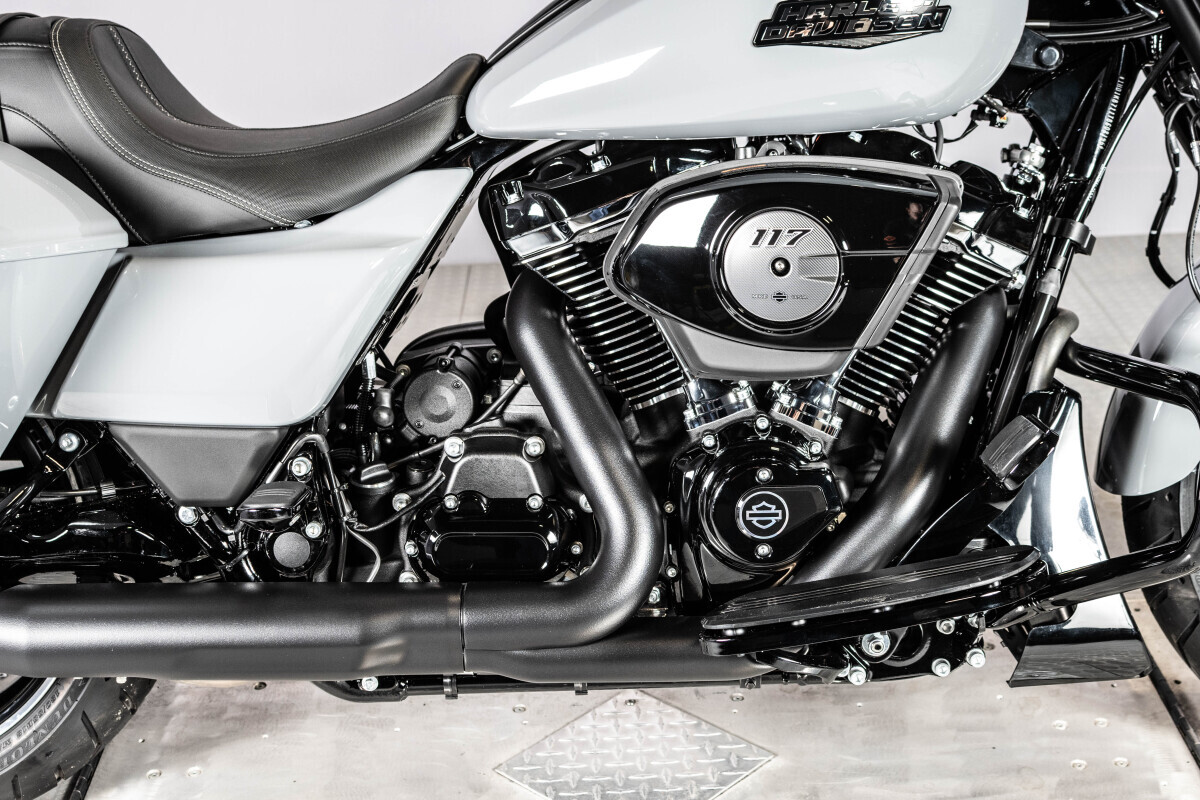 2026 Harley-Davidson® Street Glide® FLHX, photo 13