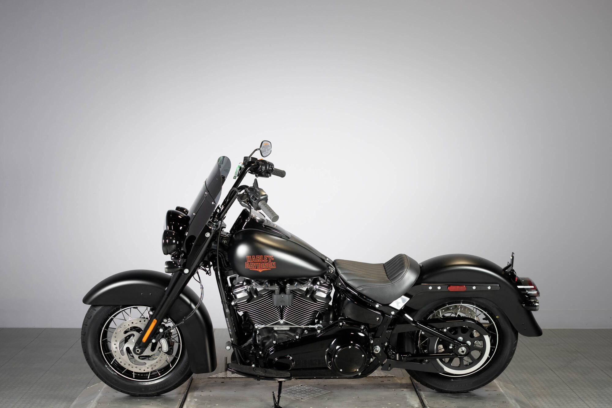 2026 Harley-Davidson® Deadwood™ FLHD, photo 16