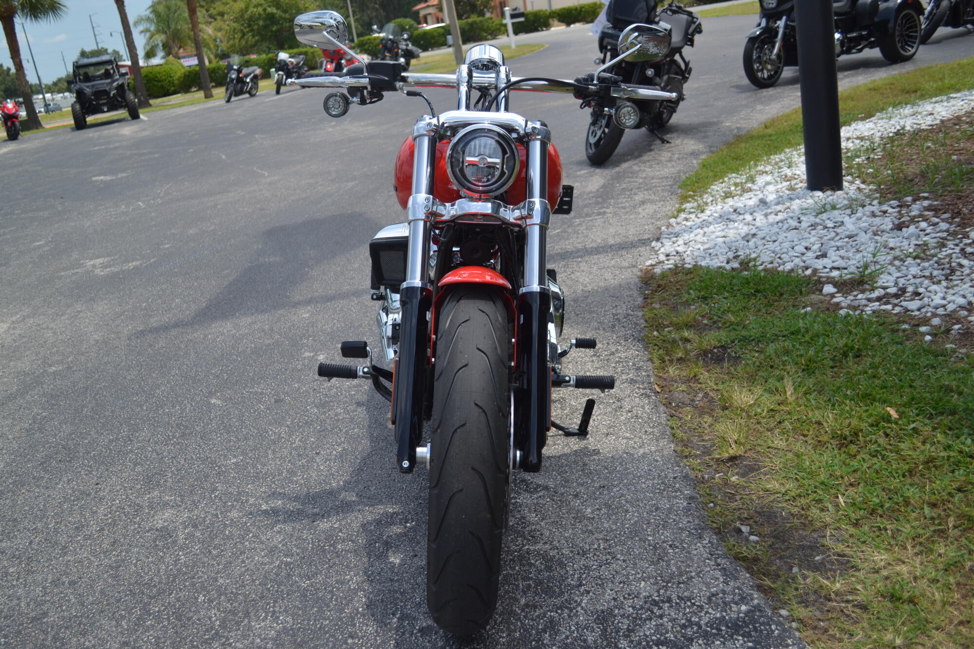 2026 Harley-Davidson® Breakout® Blood Orange - FXBR, photo 21