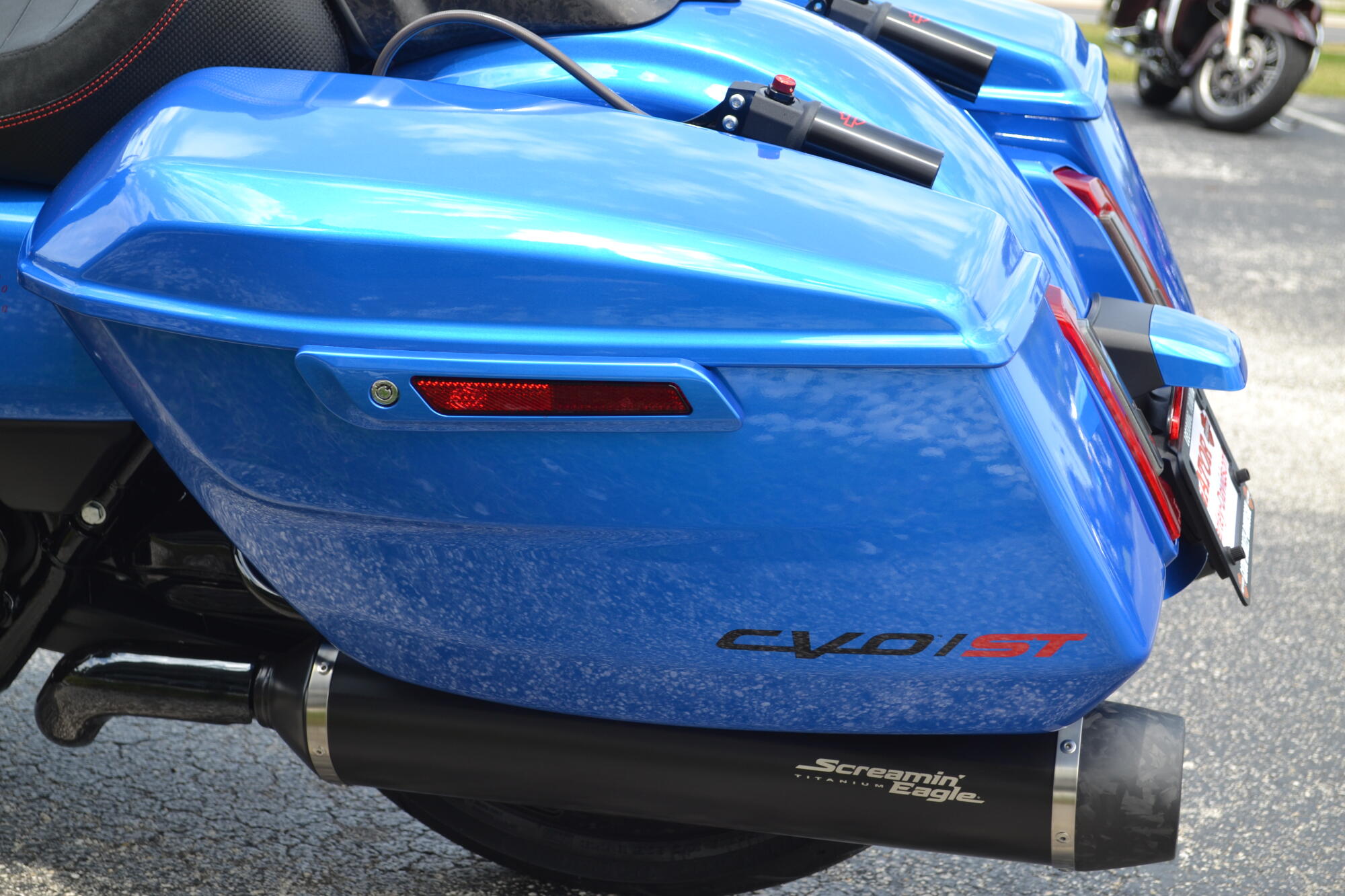 2026 Harley-Davidson® CVO Street Glide ST Electric Coast - FLHXSTSE, photo 19