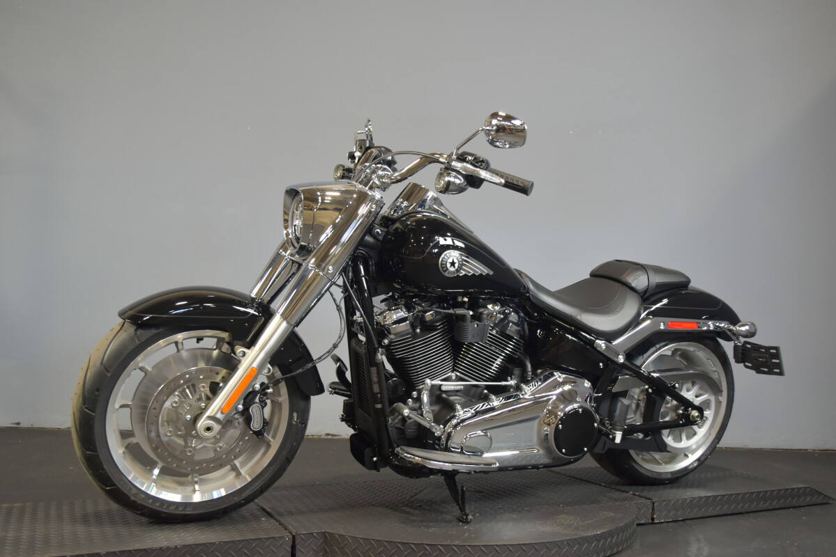 2026 Harley-Davidson® Fat Boy® FLFB, photo 4
