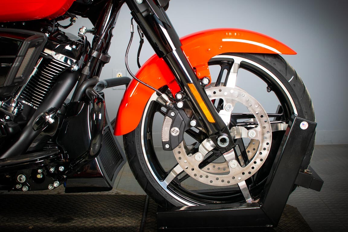 2026 Harley-Davidson® Street Glide® FLHX, photo 12
