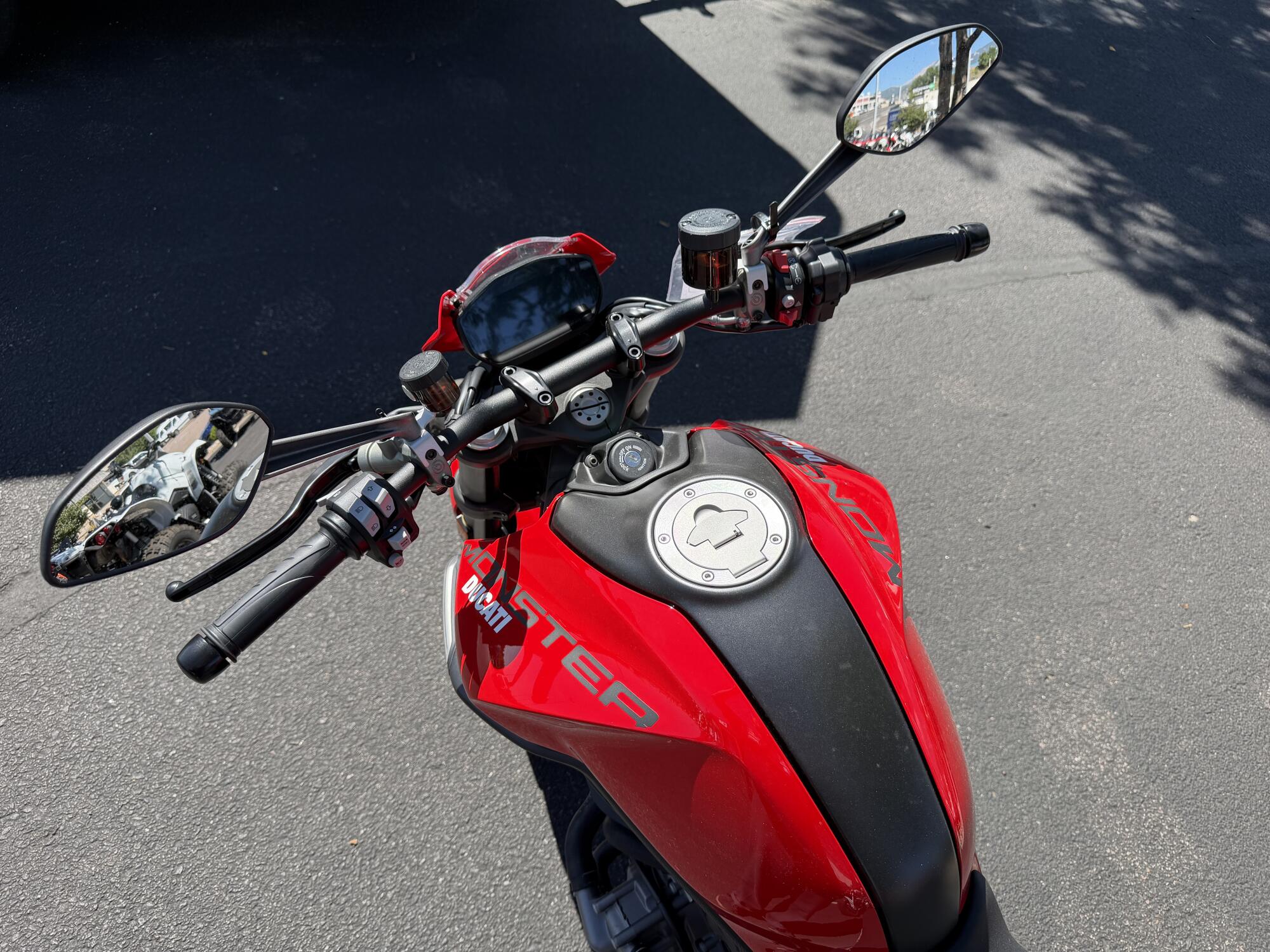 2024 Ducati Monster red, photo 9