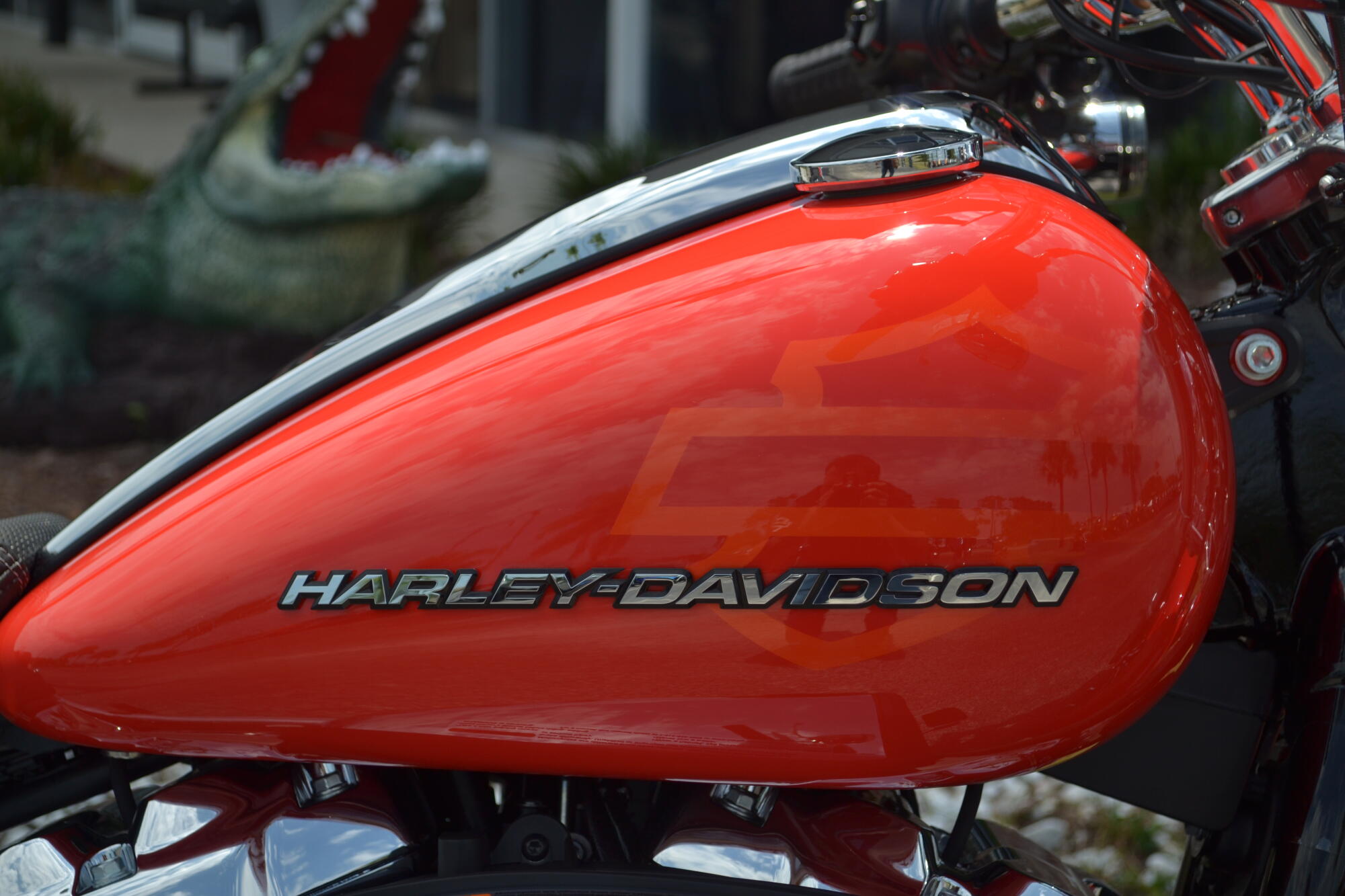 2026 Harley-Davidson® Breakout® Blood Orange - FXBR, photo 4