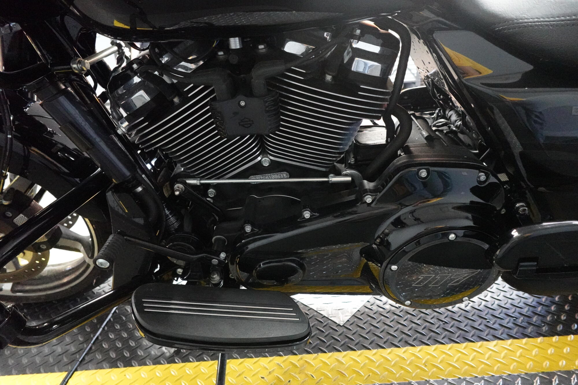 2025 Harley-Davidson Road Glide® FLTRX, photo 12