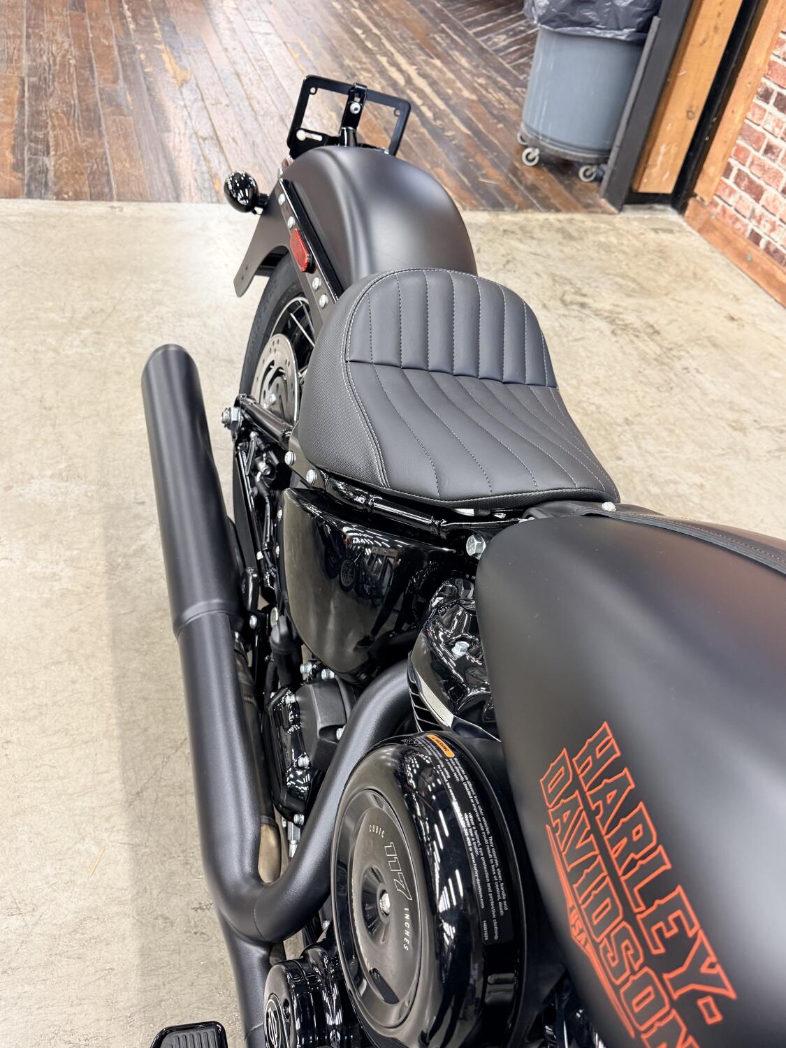 2026 Harley-Davidson® Deadwood™ FLHD, photo 7
