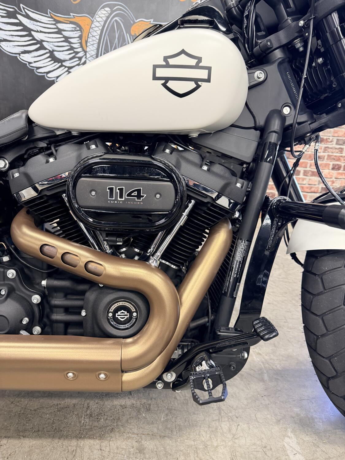 2019 Harley-Davidson® Fat Bob® 114 FXFBS, photo 2