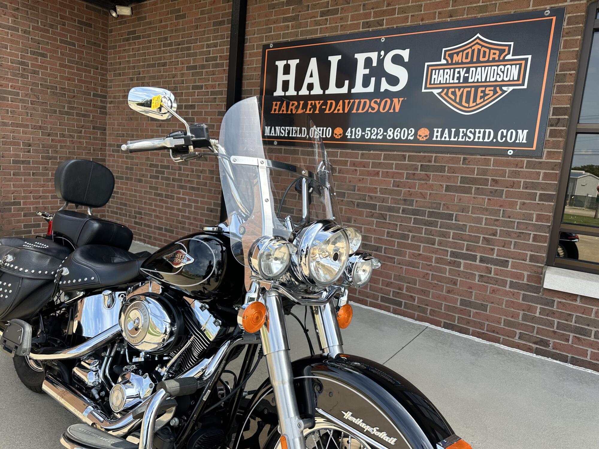 2011 Harley-Davidson Heritage Softail Classic FLSTC, photo 7
