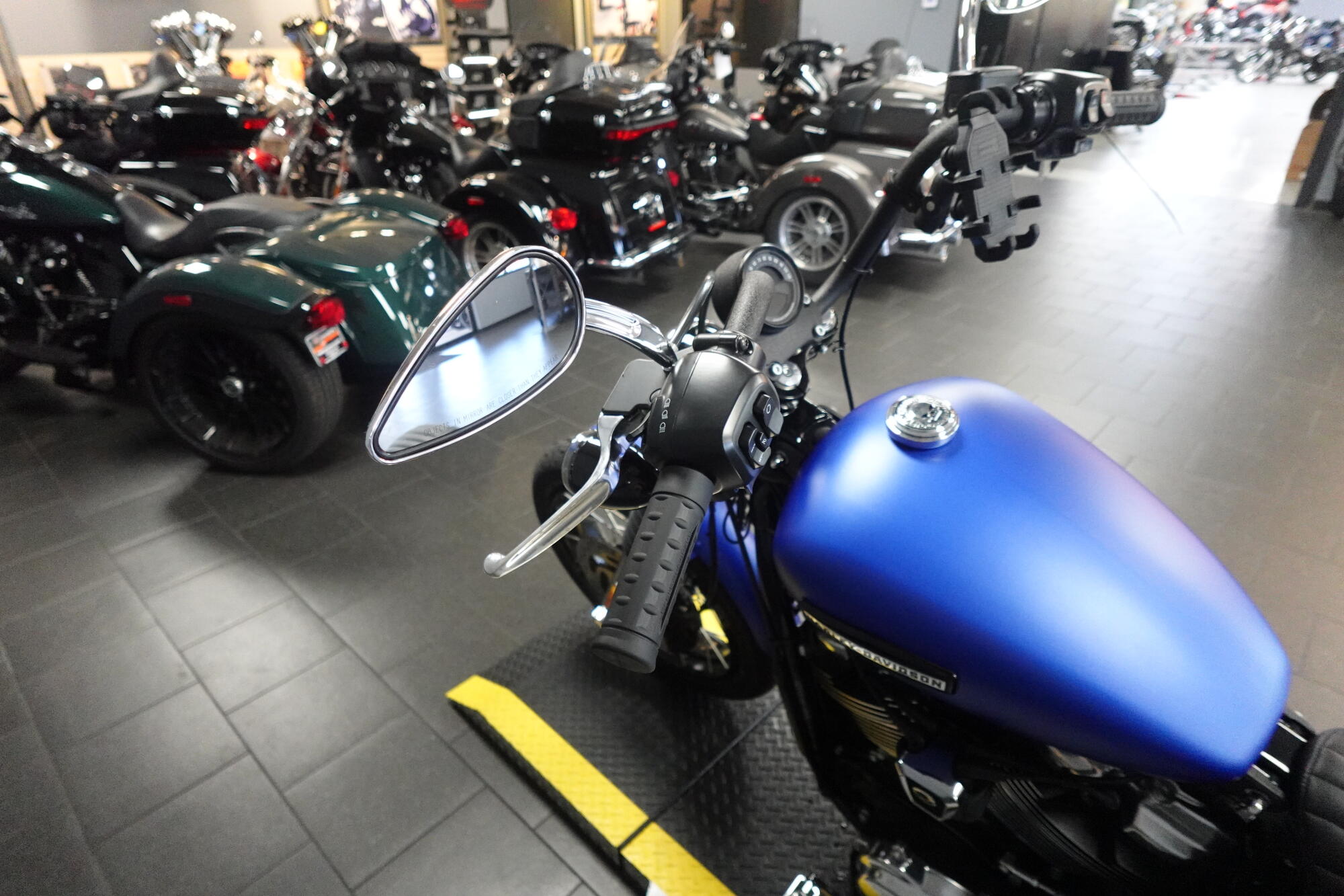 2026 Harley-Davidson® Street Bob® FXBB, photo 13