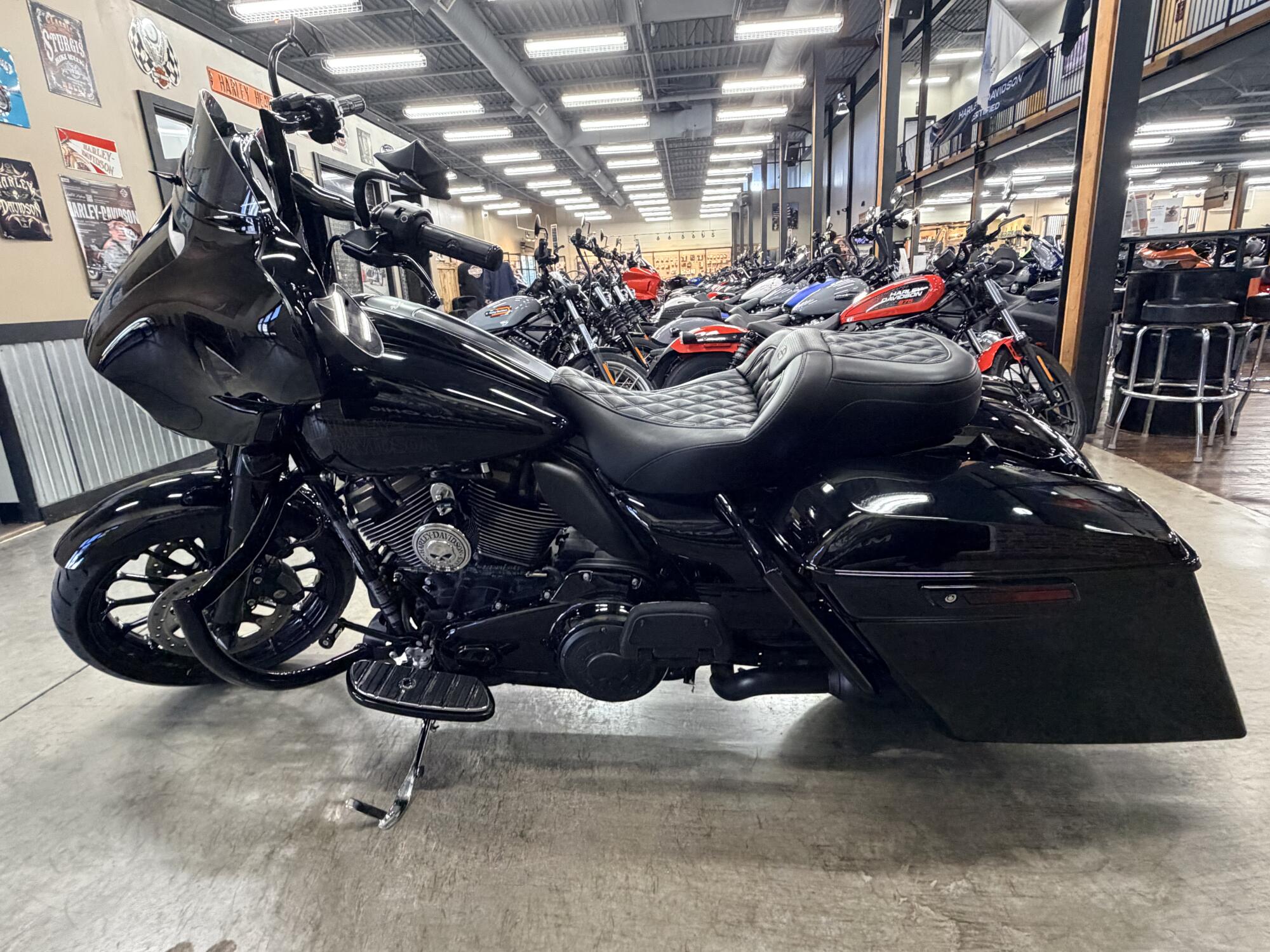2022 Harley-Davidson® Street Glide® ST FLHXST, photo 11