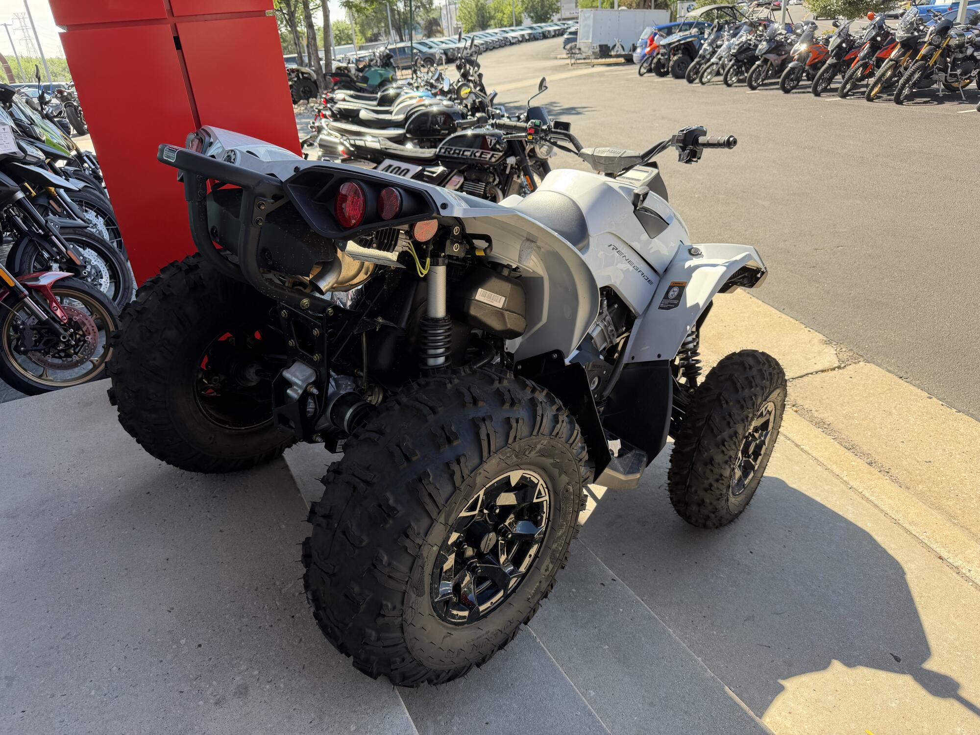 2023 Can-Am Renegade 650, photo 5