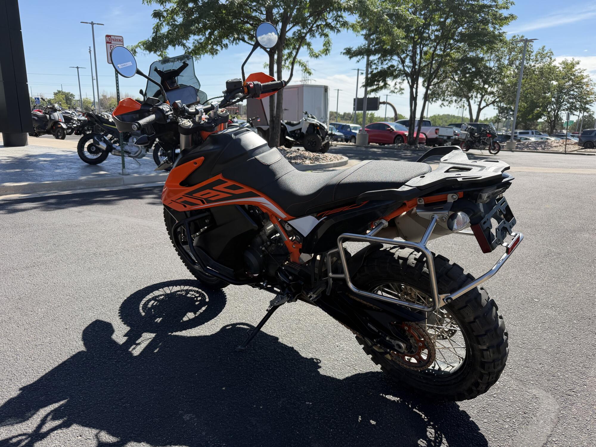 2019 KTM 790 Adventure Black / Orange, photo 4