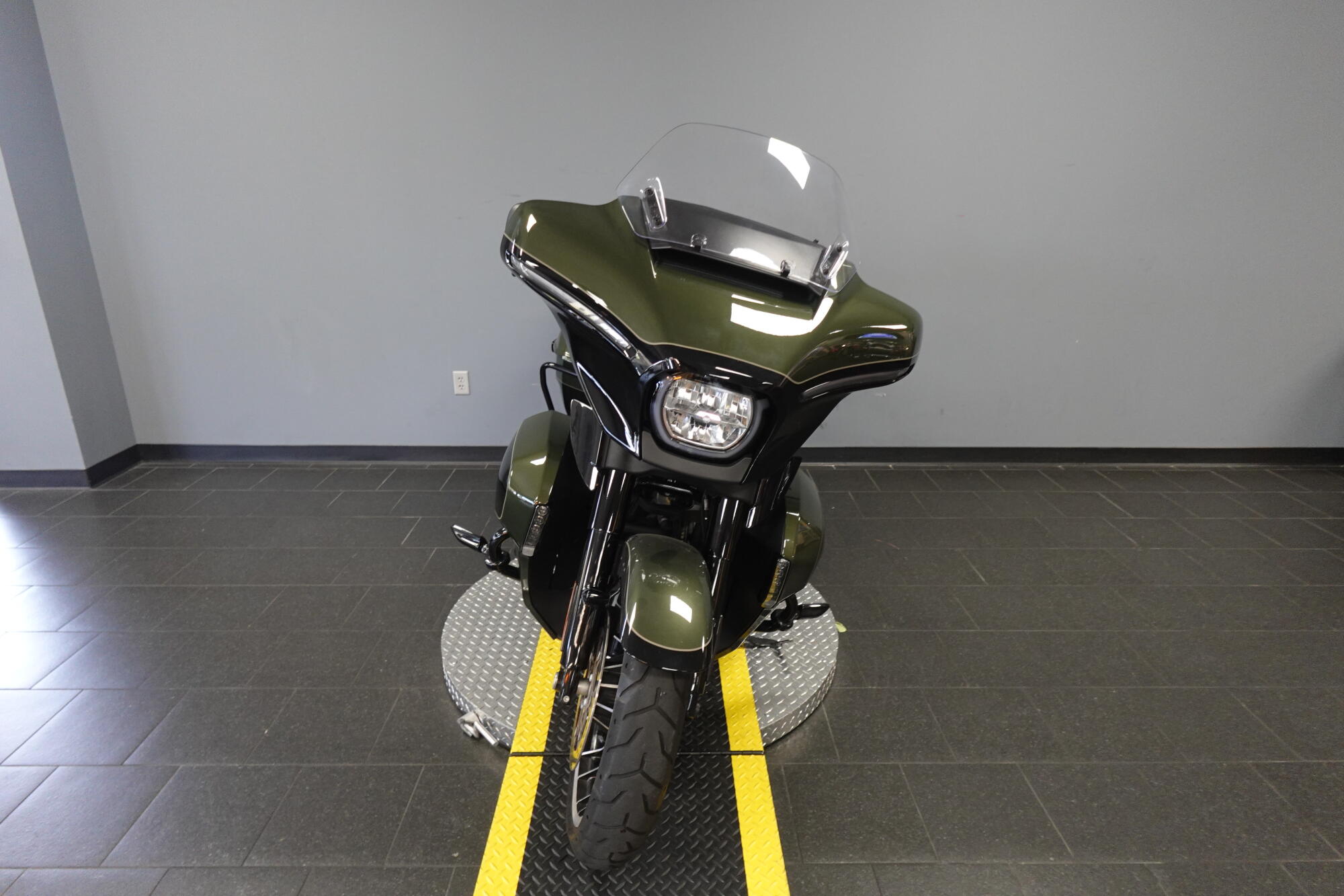 2026 Harley-Davidson® Street Glide Limited FLHXL, photo 3